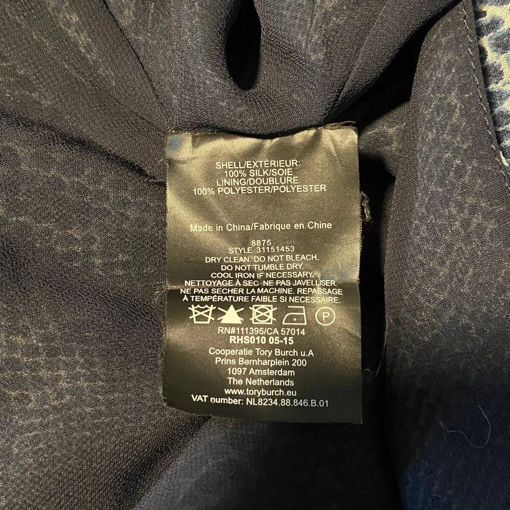Tory Burch Snake Print 100% Silk Georgette Dress Blue Lined Pleated Size 6